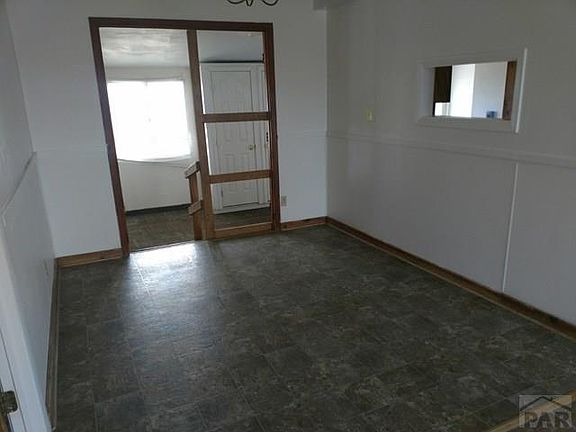 3rd image of 1028 Cottonwood Ave