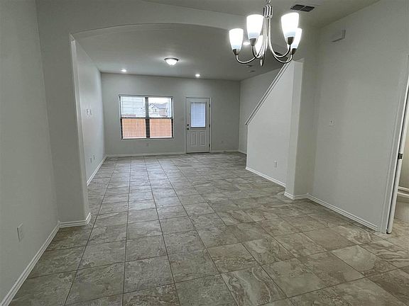3rd image of 235 Welland Dr #2