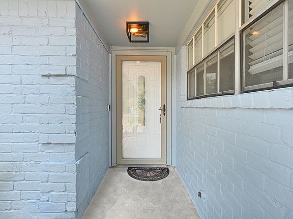 4th image of 3722 Quail Meadow Dr