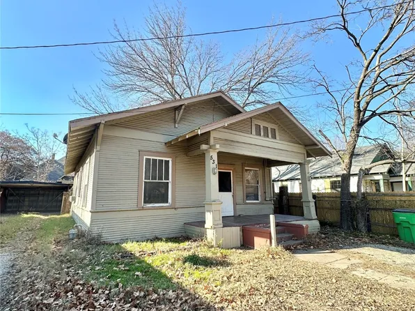 531 N Dixon St, Gainesville, TX 76240