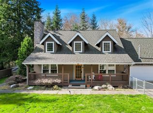 441 E Coulter Creek Rd, Belfair, WA 98528