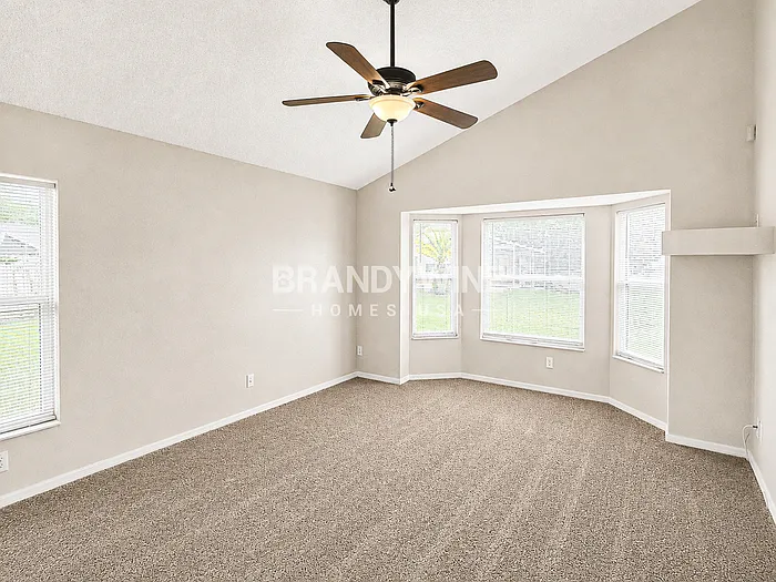 5851 Dorham Pl — Photo 9