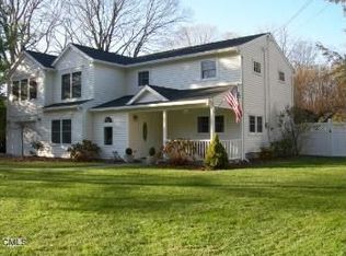 11 Hayes Ln, Ridgefield, CT 06877