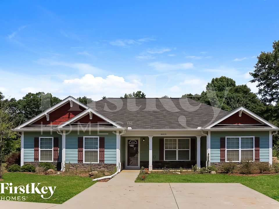 1st image of 8409 Military Way