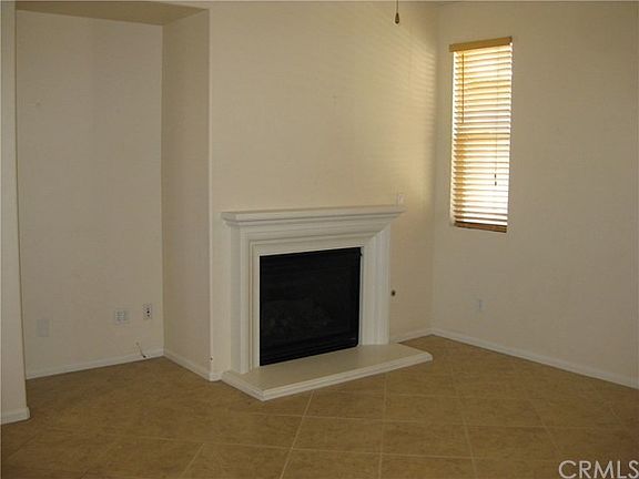 4th image of 27538 Sunray Ct