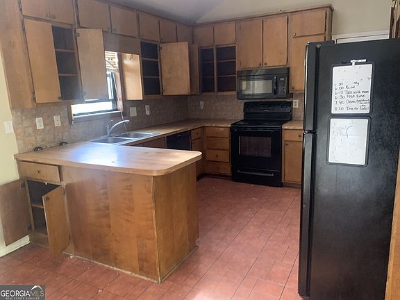 5th image of 3958 Cotswold Dr SW