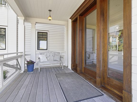 5th image of 1302 Middle St