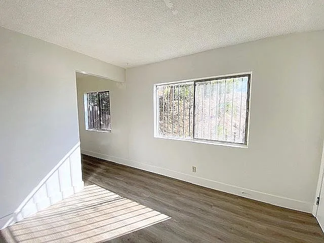 2326 Lincoln Park Ave #2 — Photo 2