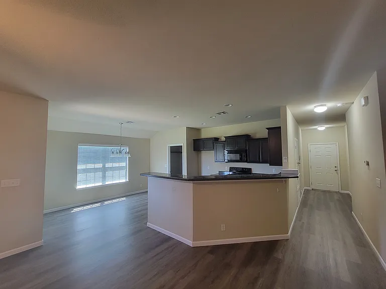 14781 S Glenn St — Photo 3