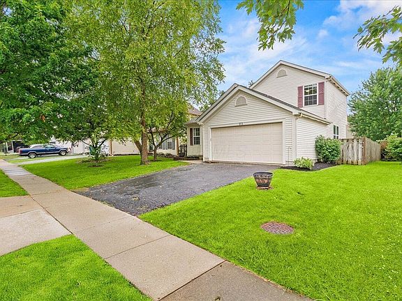3rd image of 313 Springwood Ln