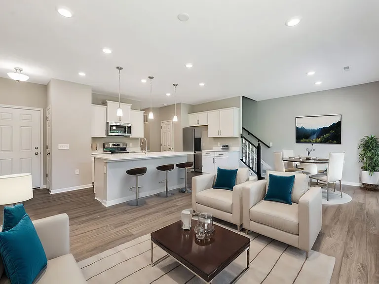 4860 Osprey Pointe Dr — Photo 16