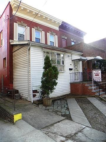 2nd image of 162 96th St