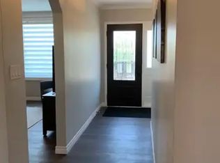 1930 Parkcrest Ave #1A, Kamloops, BC V2B4X3