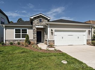 6161 Pier Dr, Denver, NC 28037