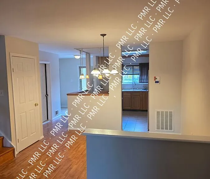 106 Sycamore Ct #1 — Photo 16