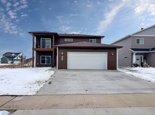 405 16th St NE, Dilworth, MN 56529