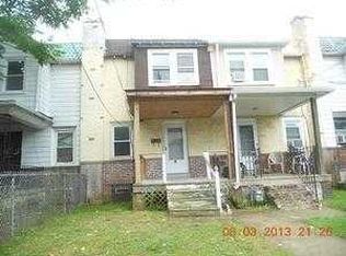 24 Summit St, Darby, PA 19023