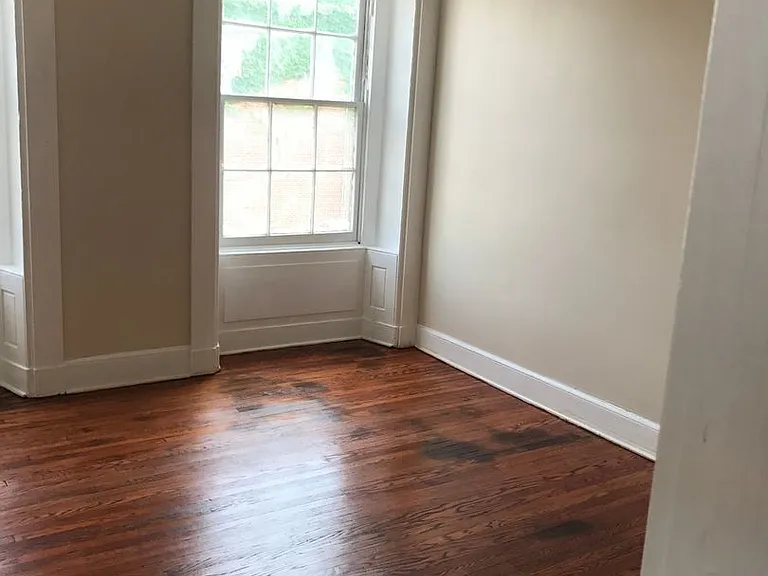 24 E Madison St — Photo 36