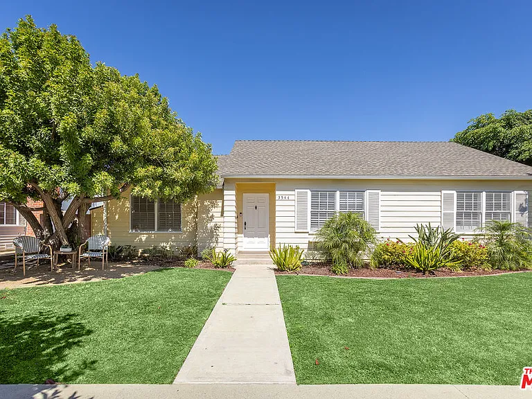 3544 Gardenia Ave — Photo 2