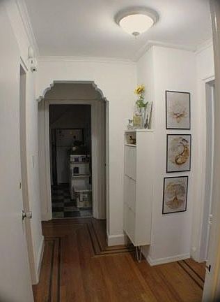 5th image of 135 E Olive St