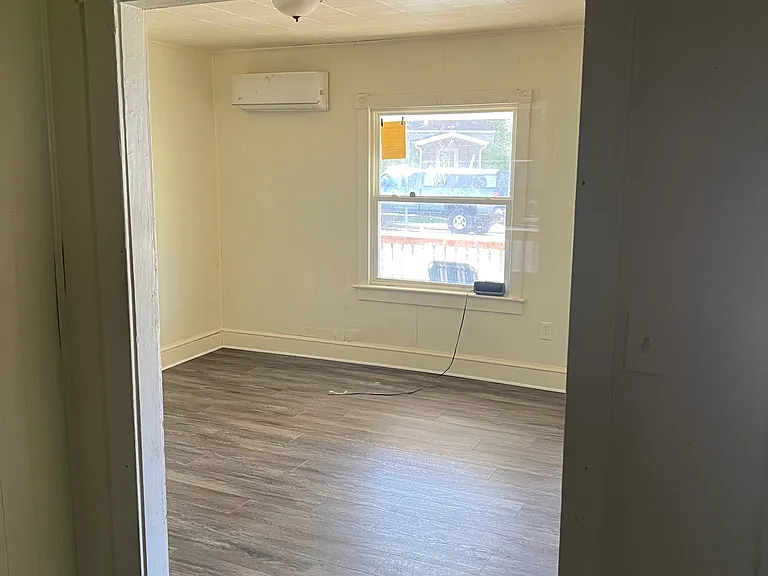 659 Faulkner Ave — Photo 3