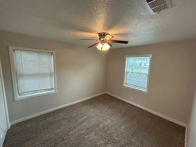 209 E Linda Dr — Photo 9