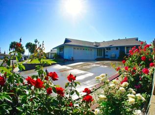 2600 Greenbrier Ln, La Habra, CA 90631