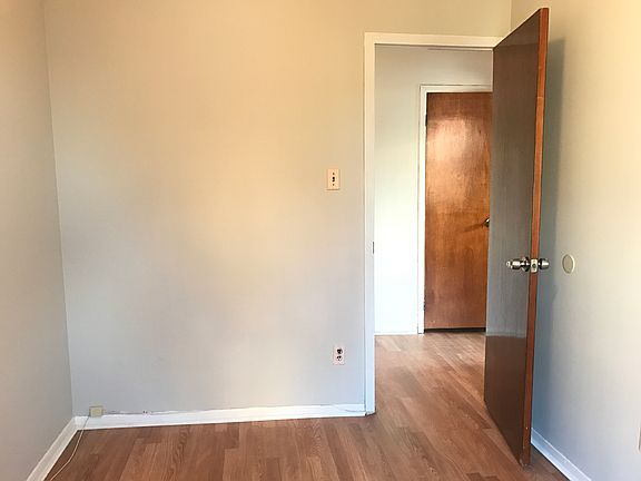 2nd image of 1521 77th St #2R