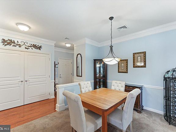 4th image of 633 Creekside Dr #71