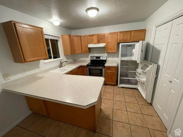 481 Wall Ave, Ogden, UT 84404