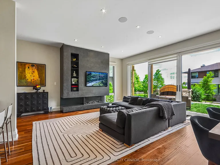 10 Maple Grove Dr #21 — Photo 8
