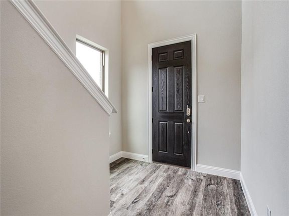 2nd image of 4541 El Paso Dr