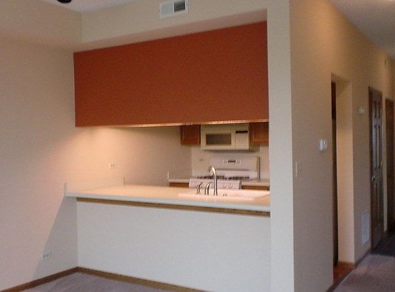 5th image of 1527 Darien Lake Dr