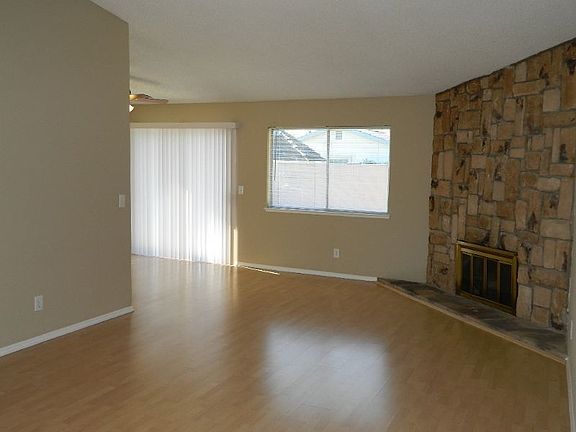 2nd image of 8363 Holly Jill Way
