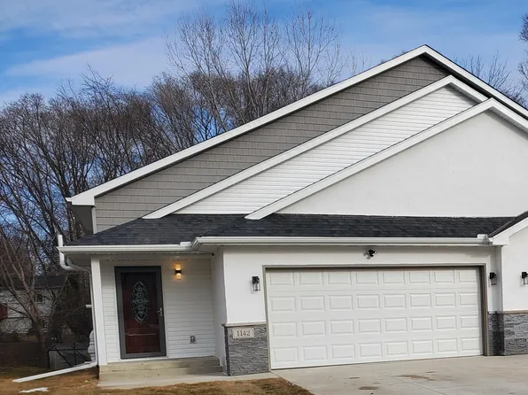 1142 1st St, Saint Paul Park, MN 55071