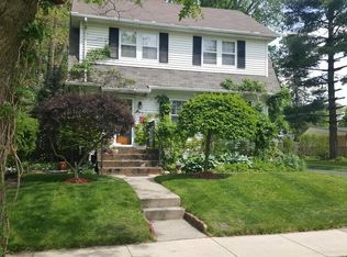 1415 Park Ave, Lansing, MI 48910