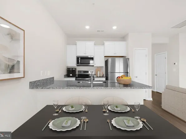 8130 Bartholomew Ct, Baltimore, MD 21206