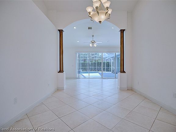 5th image of 5036 Sugar Bay St