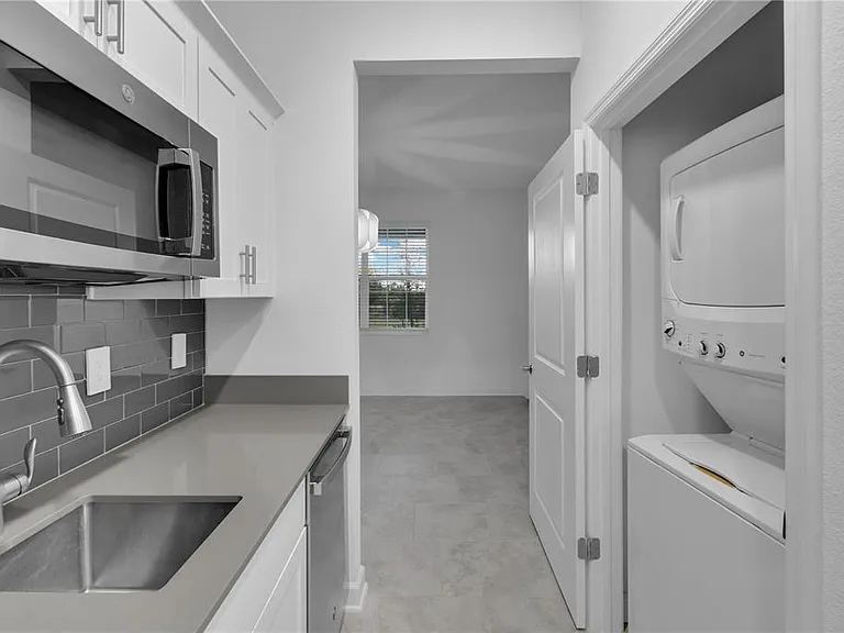 3087 Camden Way — Photo 13