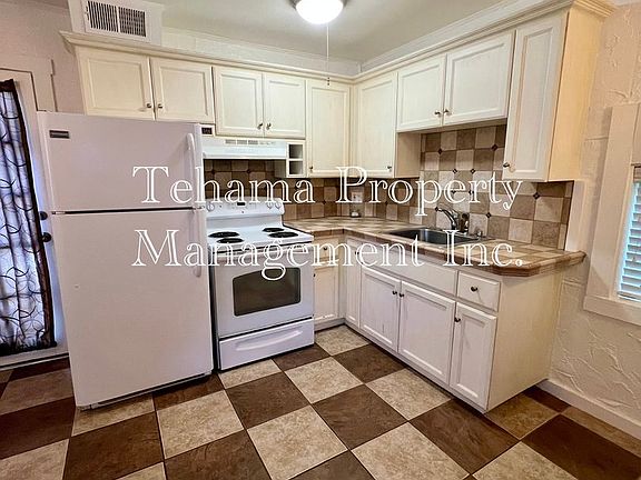 4th image of 931 Rio St