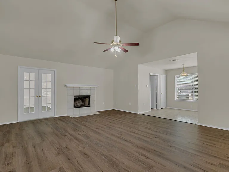 2140 Teal Ct — Photo 7