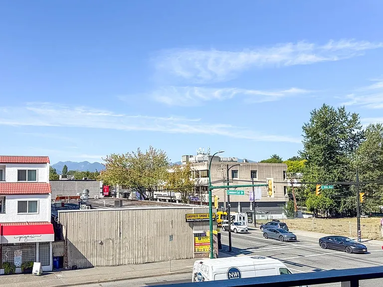 1680 E 12th Ave #204 — Photo 10