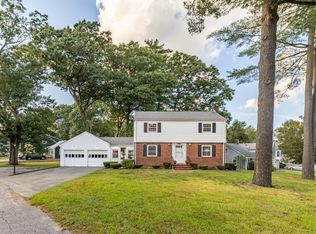 23 Dalton Rd, Holbrook, MA 02343