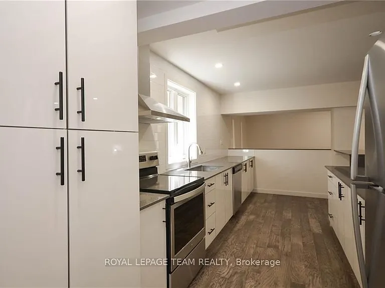 177 Cathcart St #A — Photo 15