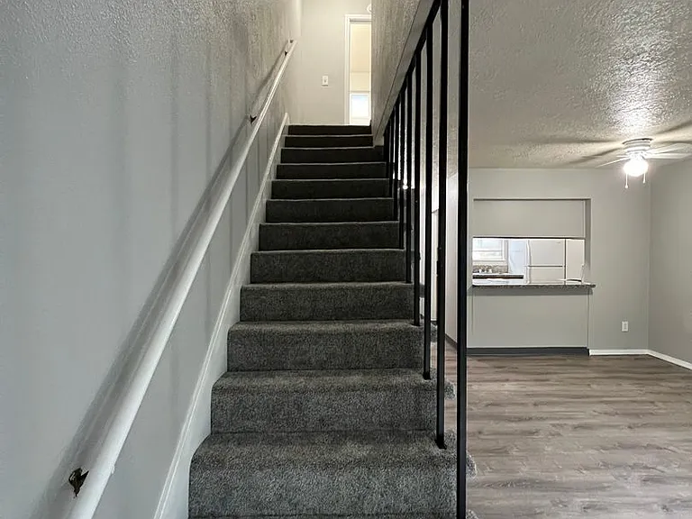 Powell Butte Townhomes — Photo 26