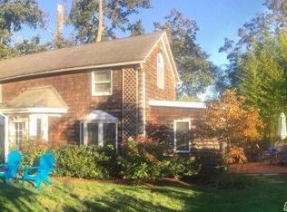 160 S Country Rd #C, Bellport, NY 11713