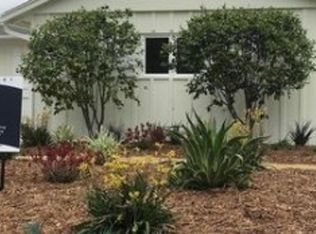 22134 Costanso St, Woodland Hills, CA 91364