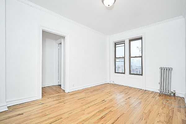 1st image of 219 13th St APT 12A