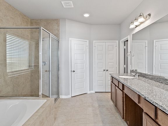 Owner s luxury bath with tub