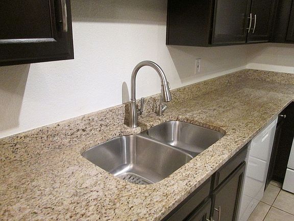 3rd image of 2146 W Isabella Ave APT 116